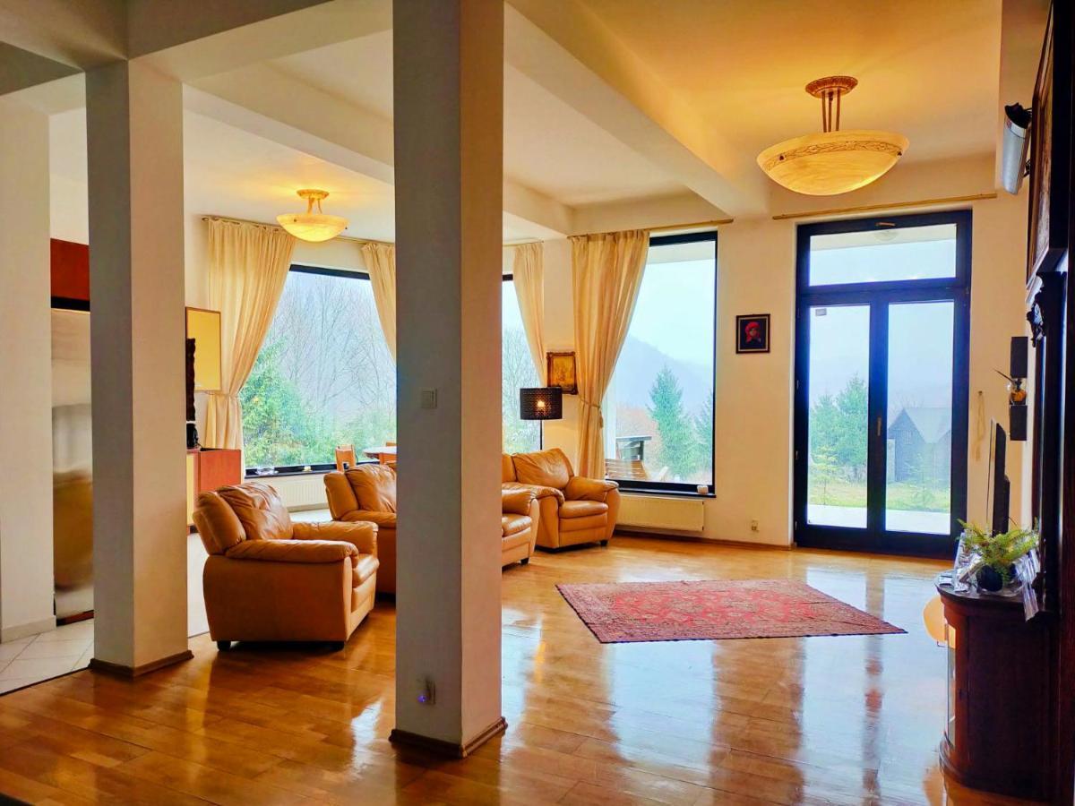 Villa & Spa 4Temporadas - Plaiul Foii Zărneşti Kültér fotó