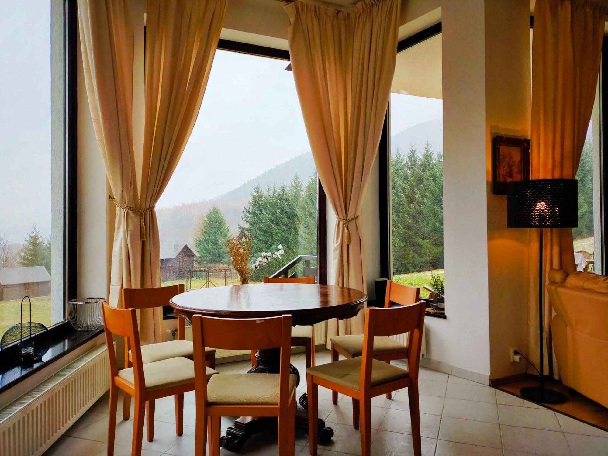Villa & Spa 4Temporadas - Plaiul Foii Zărneşti Kültér fotó